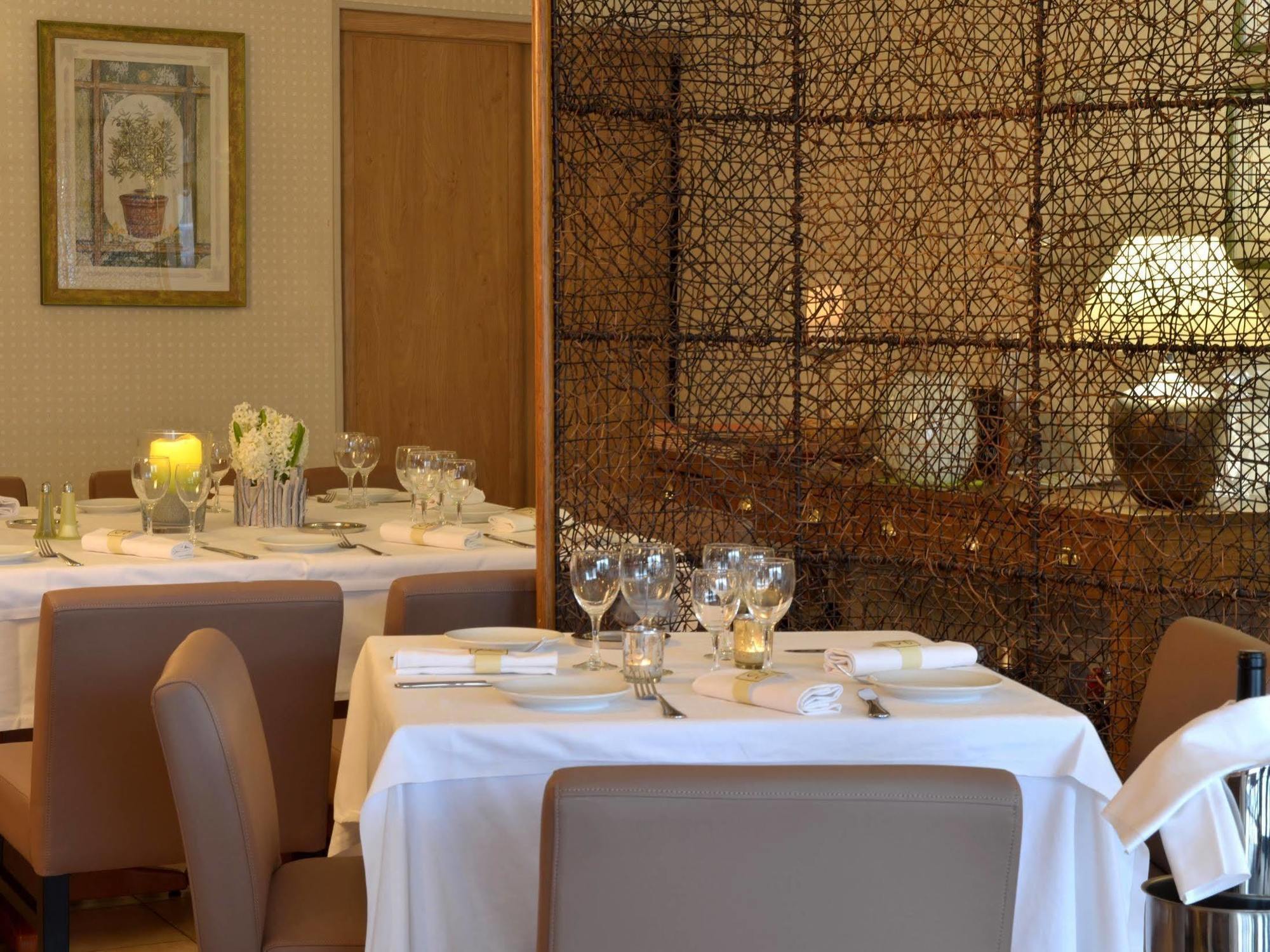 Logis Hotel Le Continental Châteauroux Eksteriør bilde