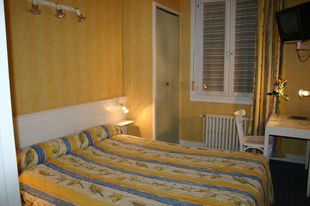 Logis Hotel Le Continental Châteauroux Eksteriør bilde